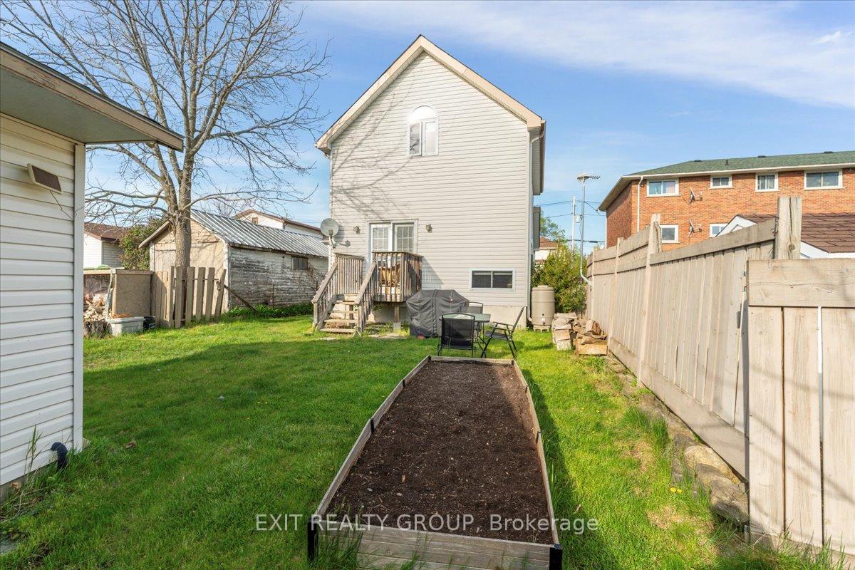Photo 33 of 162 West Street, Quinte West, Murray Ward — HOMEH