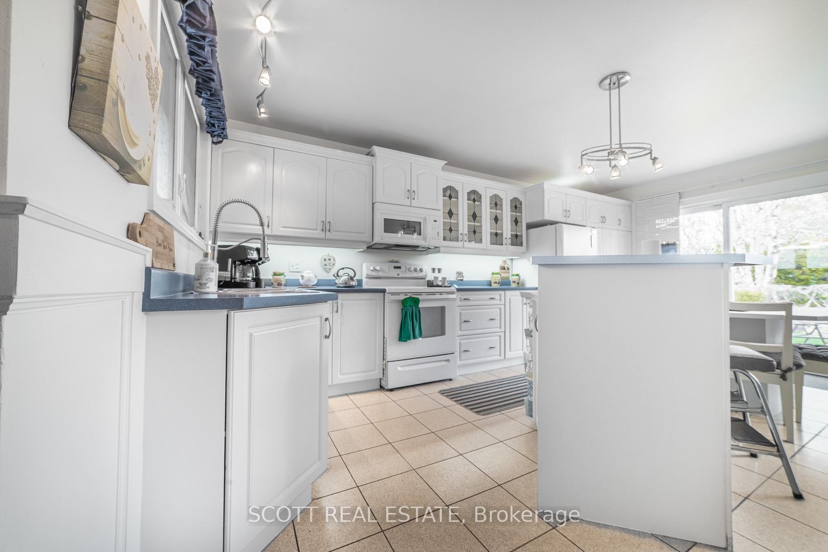Photo 39 of 404 Broadview Drive, Pembroke — HOMEH