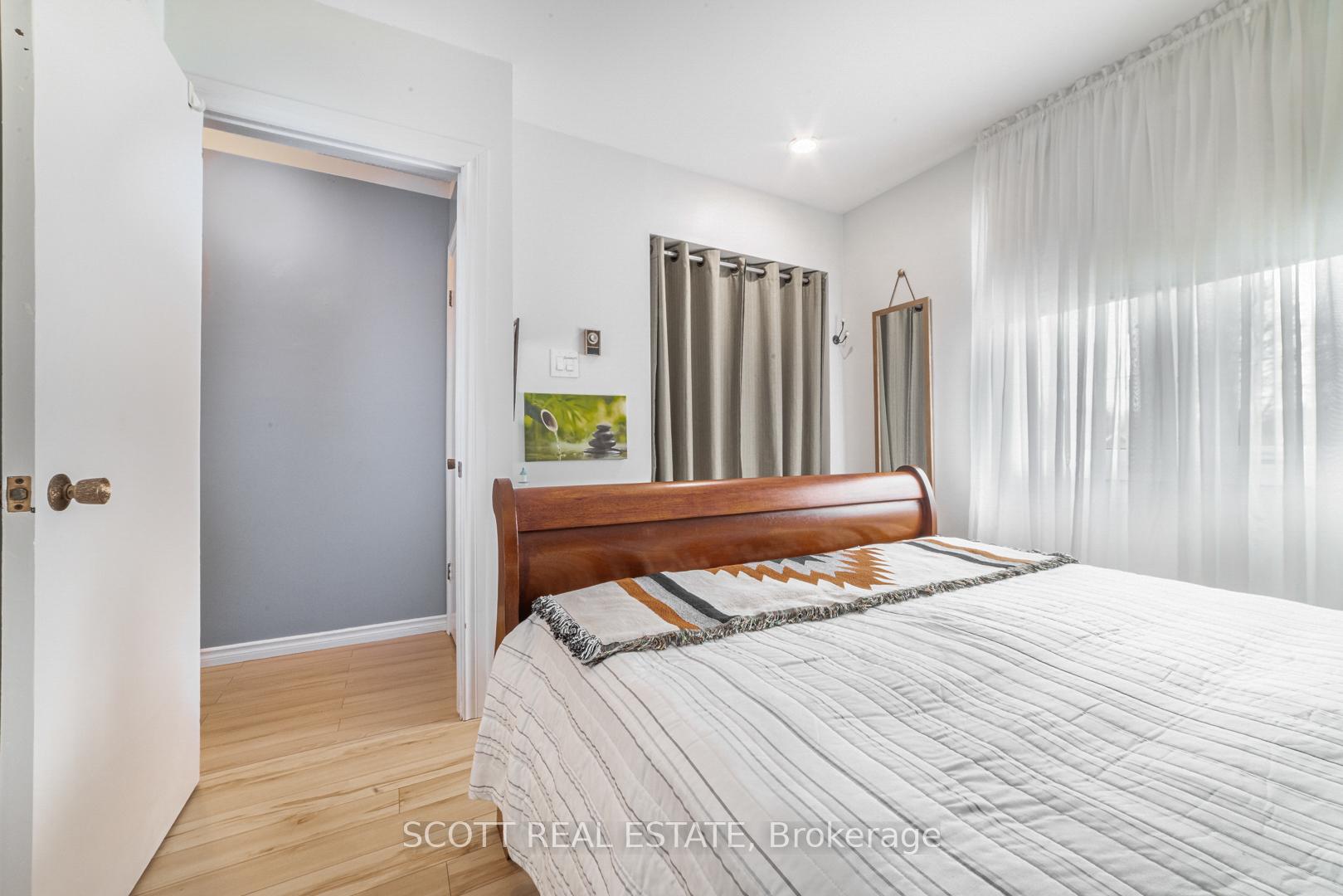 Photo 26 of 404 Broadview Drive, Pembroke — HOMEH