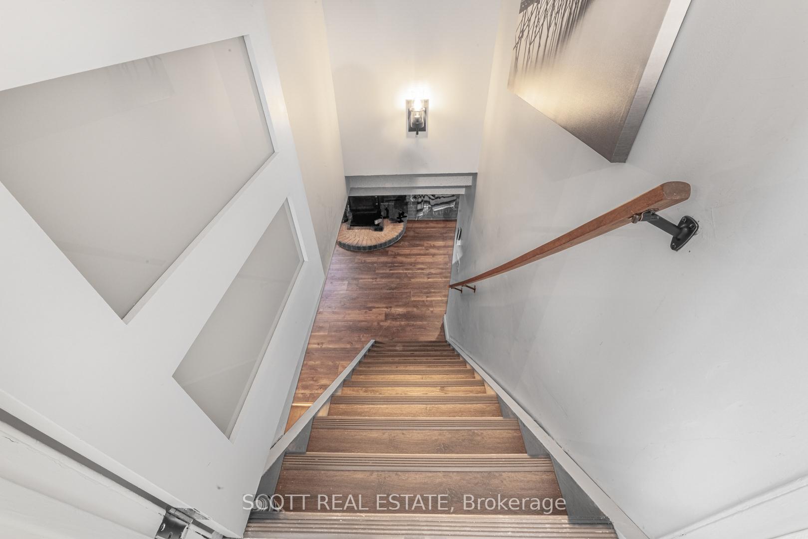 Photo 15 of 404 Broadview Drive, Pembroke — HOMEH