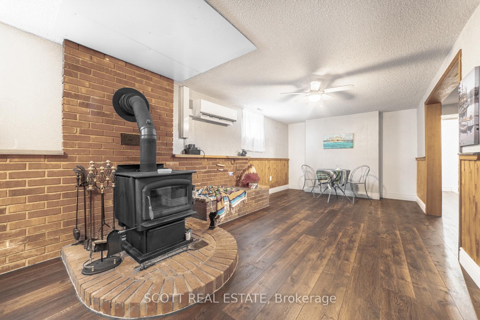 Photo 24 of 404 Broadview Drive, Pembroke — HOMEH