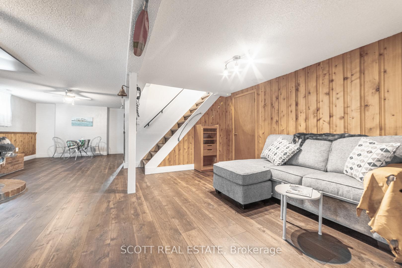 Photo 32 of 404 Broadview Drive, Pembroke — HOMEH