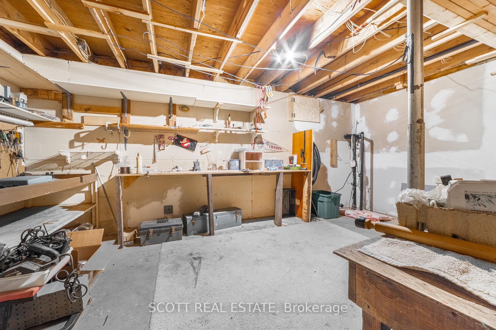 Photo 33 of 404 Broadview Drive, Pembroke — HOMEH