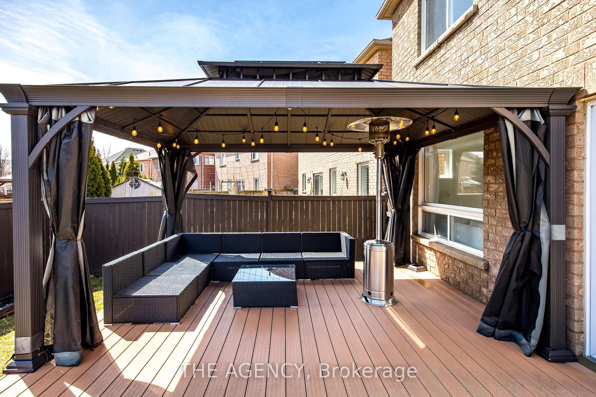 Photo 30 of 15 Grainger Crescent, Ajax, Northwest Ajax — HOMEH