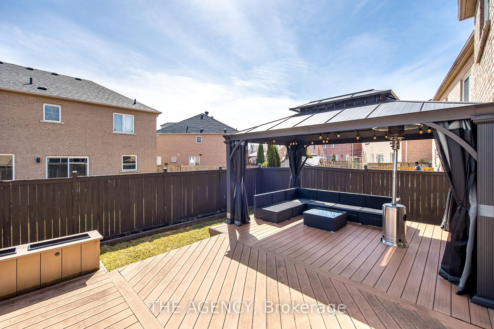 Photo 27 of 15 Grainger Crescent, Ajax, Northwest Ajax — HOMEH