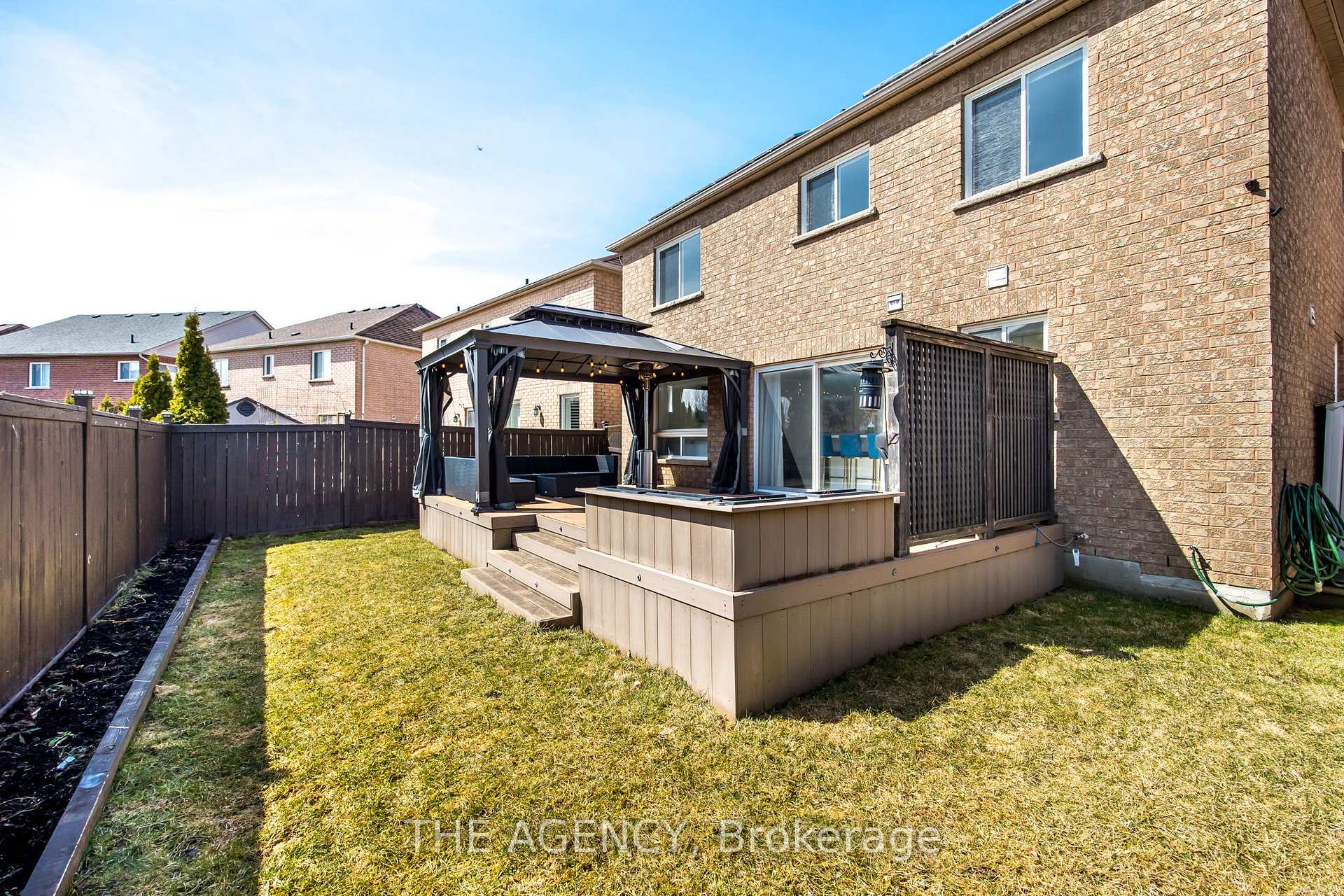 Photo 33 of 15 Grainger Crescent, Ajax, Northwest Ajax — HOMEH