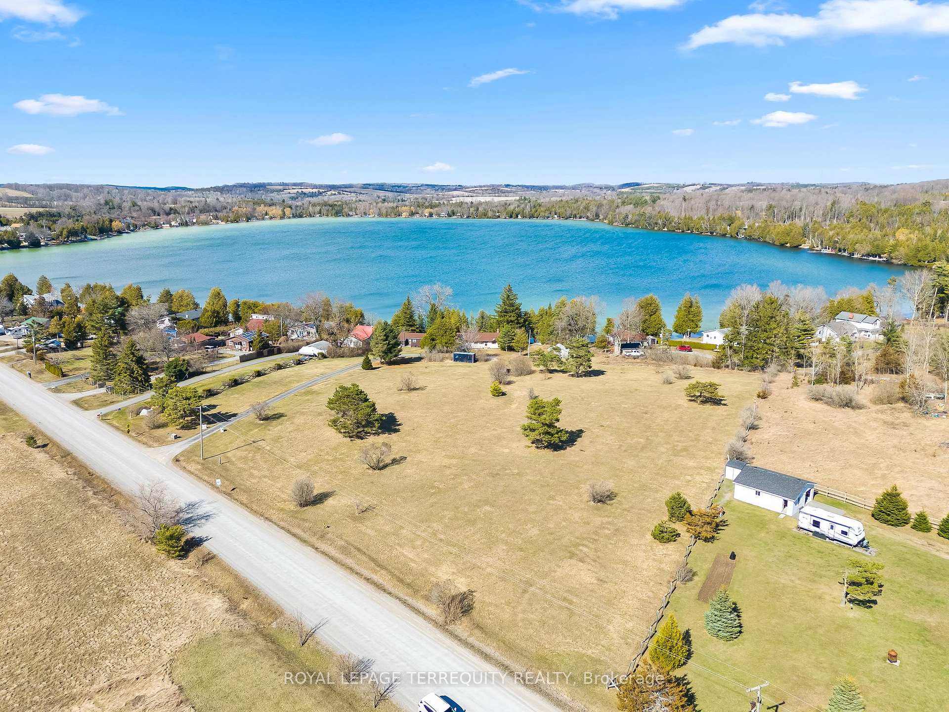 Photo 5 of 137 Lake Road, Cramahe, Colborne — HOMEH