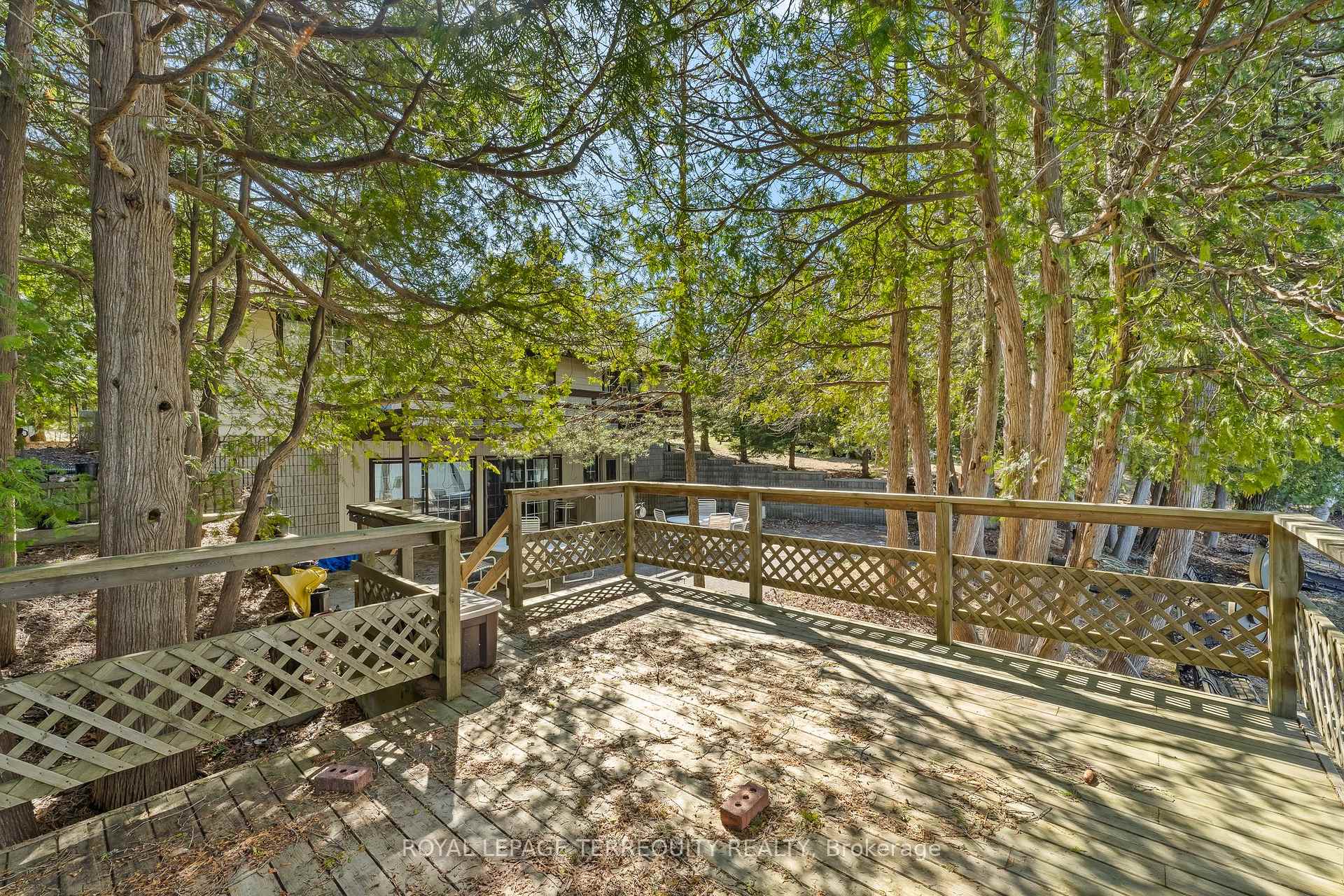 Photo 10 of 137 Lake Road, Cramahe, Colborne — HOMEH