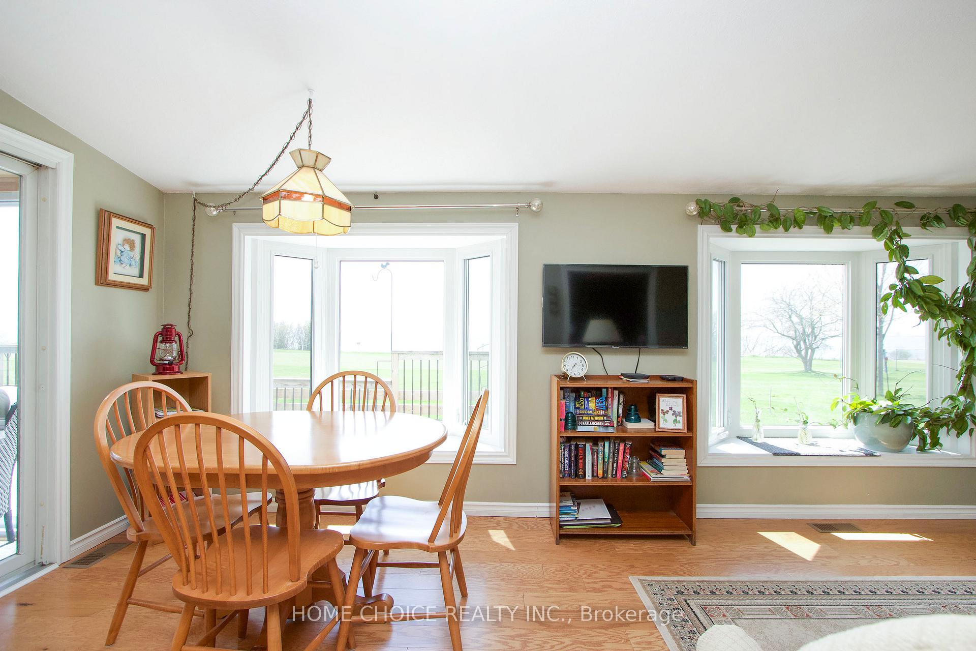 Photo 41 of 101 The Cove Road, Clarington, Newcastle — HOMEH