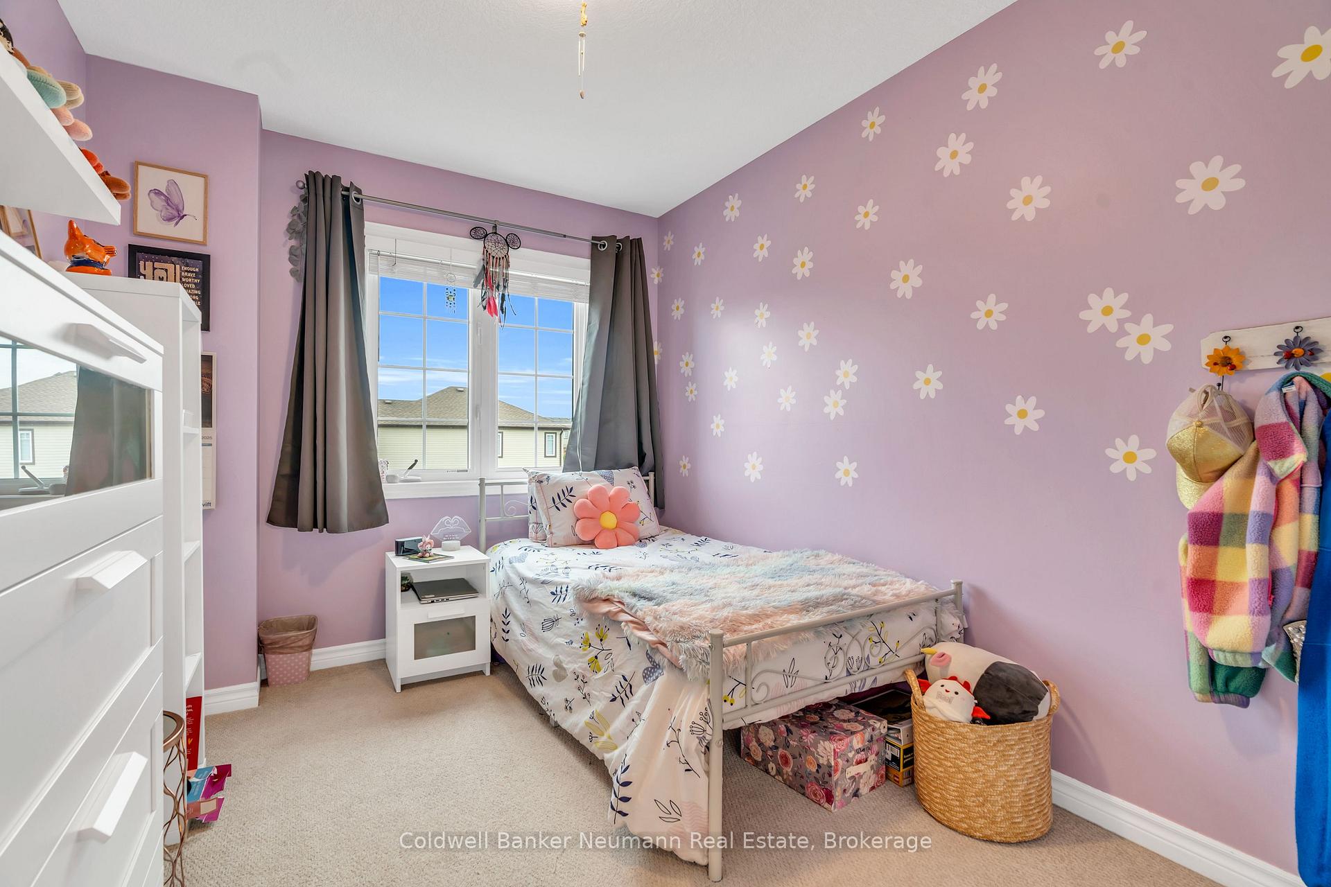 Photo 14 of 28 Renfrew Street, Kitchener — HOMEH