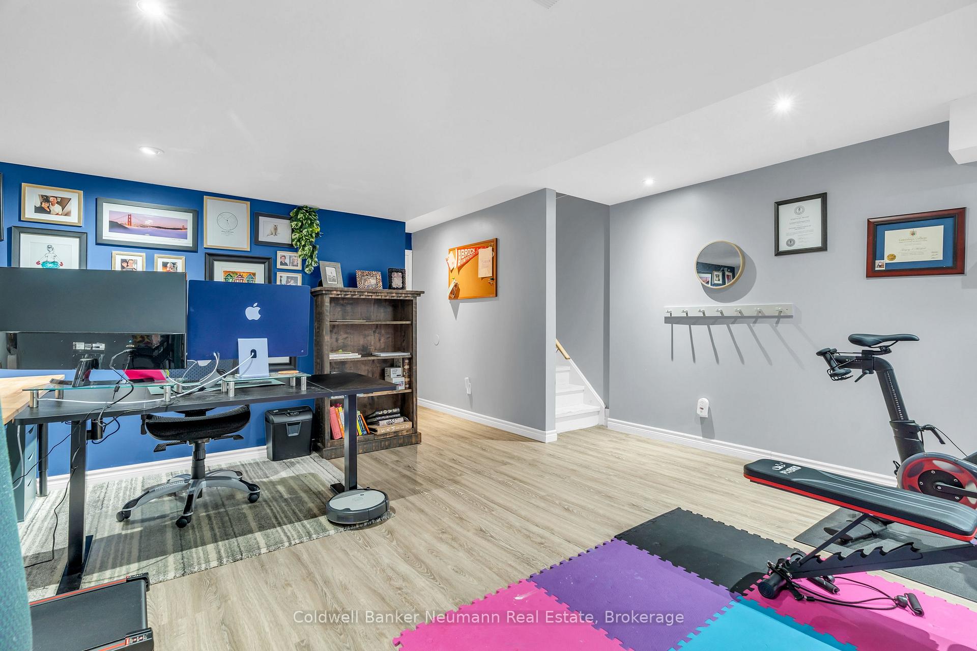 Photo 15 of 28 Renfrew Street, Kitchener — HOMEH