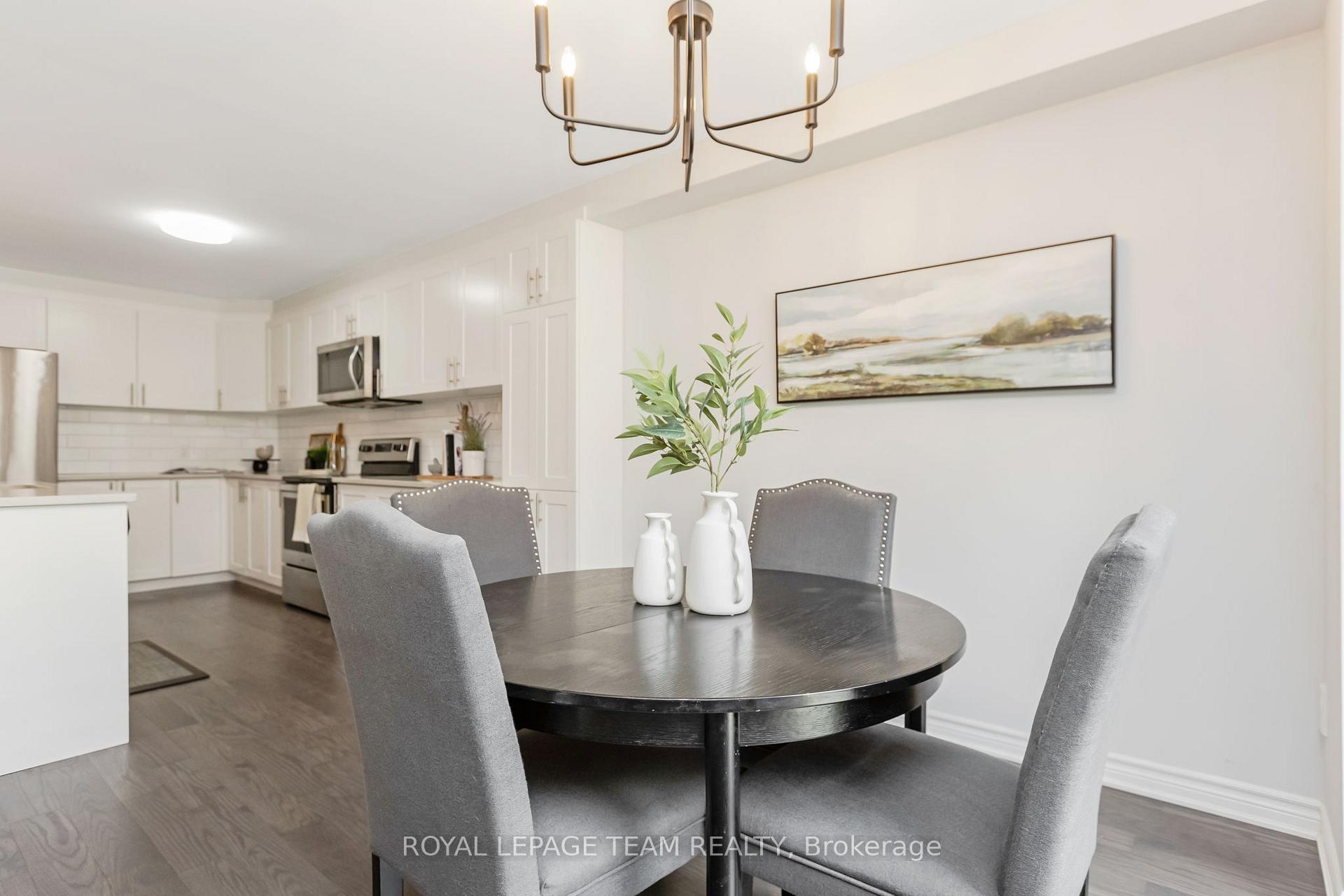 Photo 2 of 523 Parade Drive, Ottawa, Stittsville (South) — HOMEH