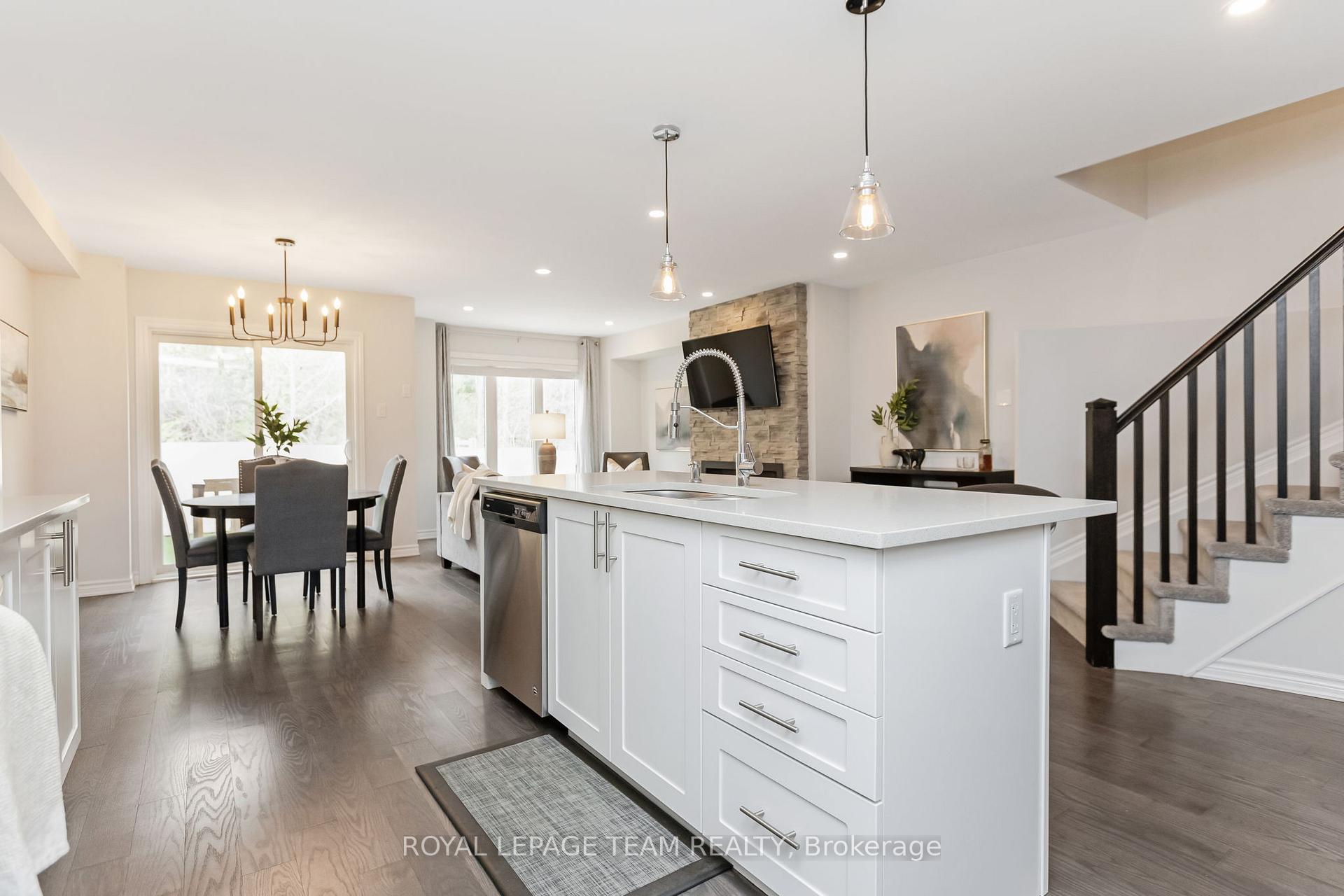 Photo 27 of 523 Parade Drive, Ottawa, Stittsville (South) — HOMEH