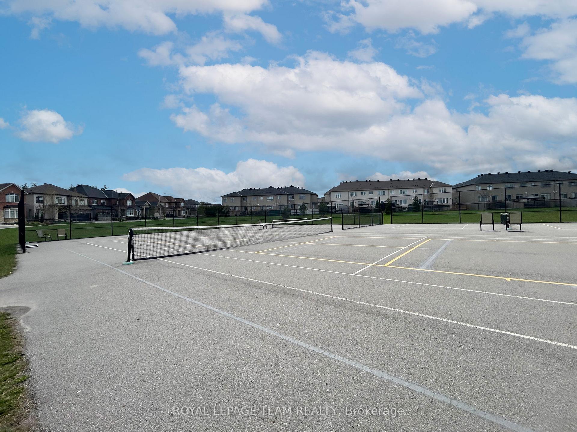 Photo 37 of 523 Parade Drive, Ottawa, Stittsville (South) — HOMEH