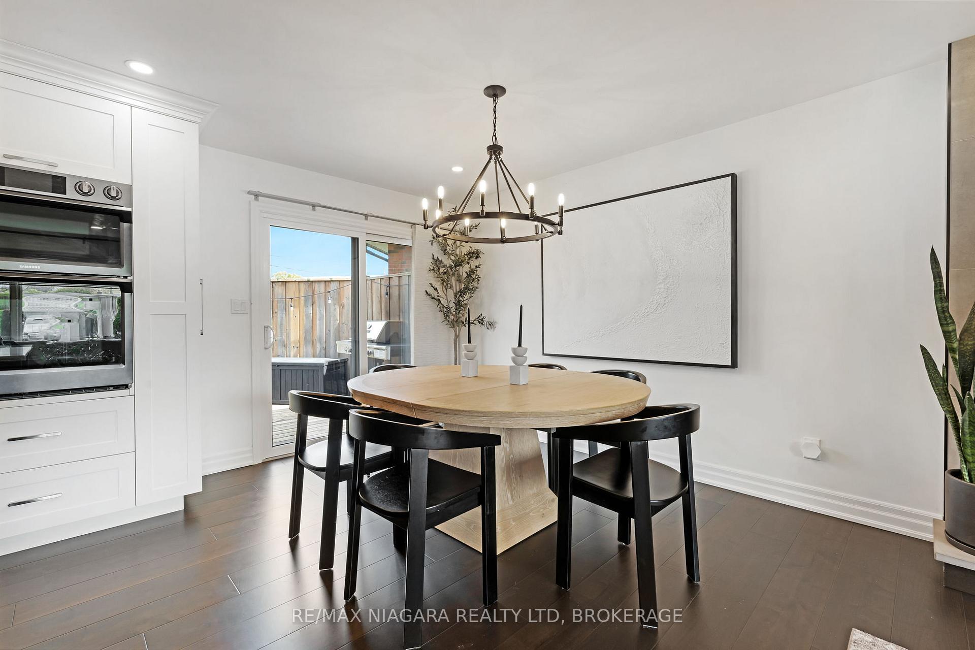 Photo 44 of 14 Mackie Street, St. Catharines, Port Dalhousie — HOMEH