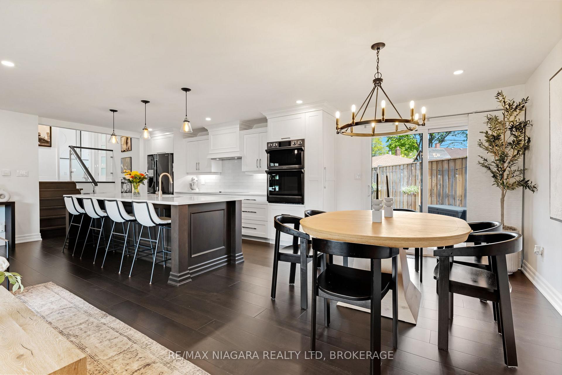 Photo 26 of 14 Mackie Street, St. Catharines, Port Dalhousie — HOMEH