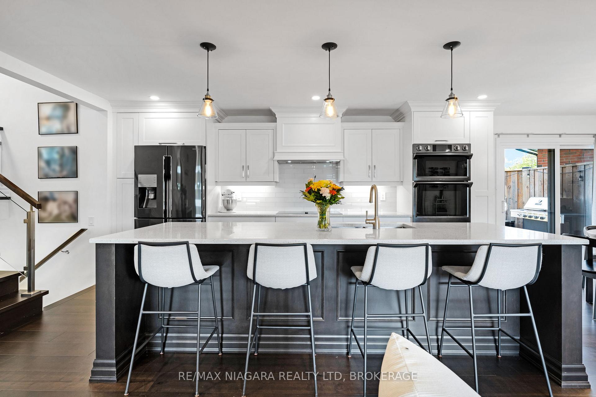 Photo 16 of 14 Mackie Street, St. Catharines, Port Dalhousie — HOMEH