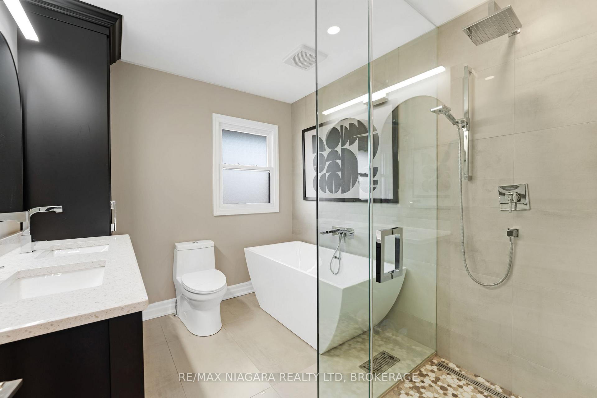 Photo 32 of 14 Mackie Street, St. Catharines, Port Dalhousie — HOMEH