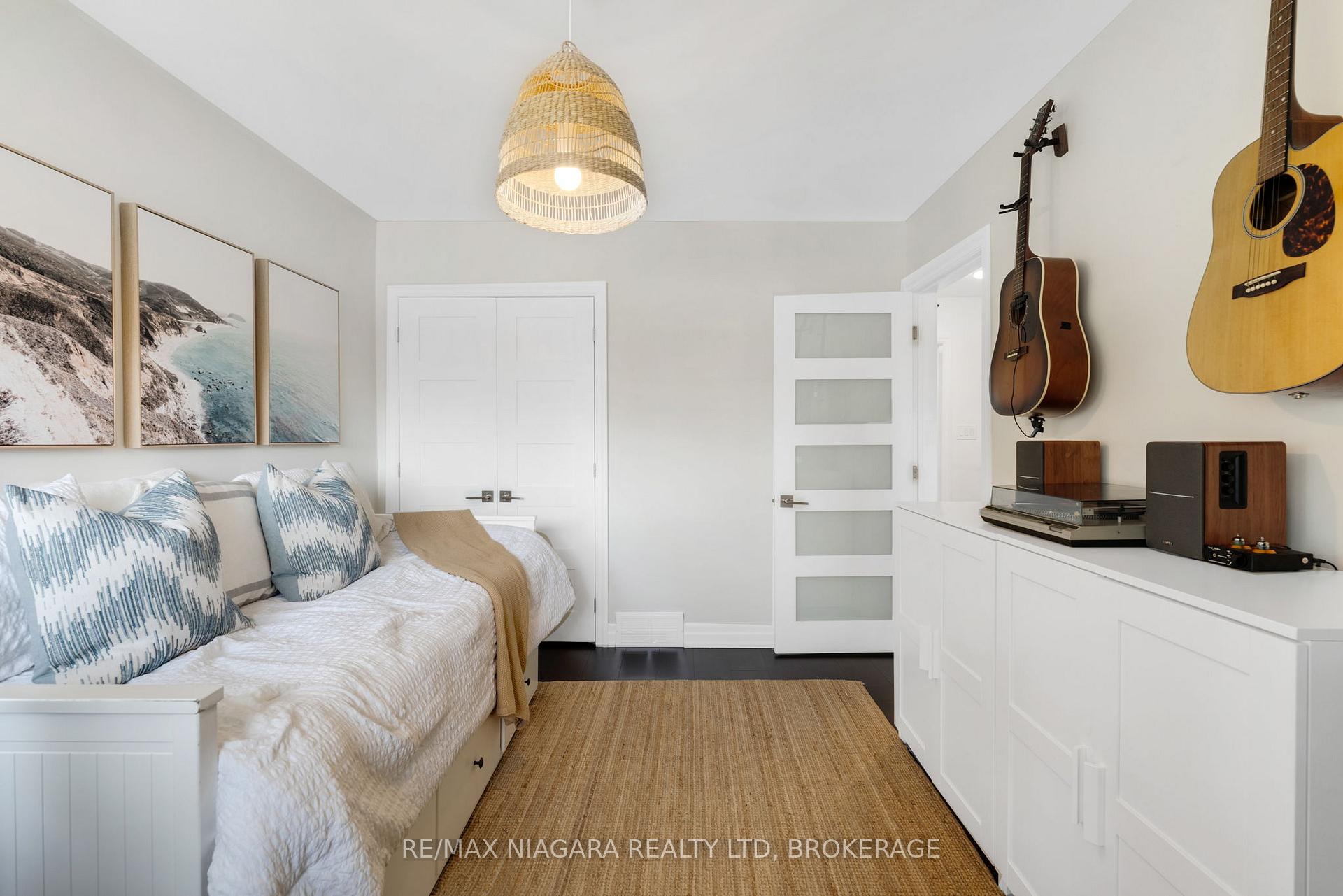 Photo 24 of 14 Mackie Street, St. Catharines, Port Dalhousie — HOMEH