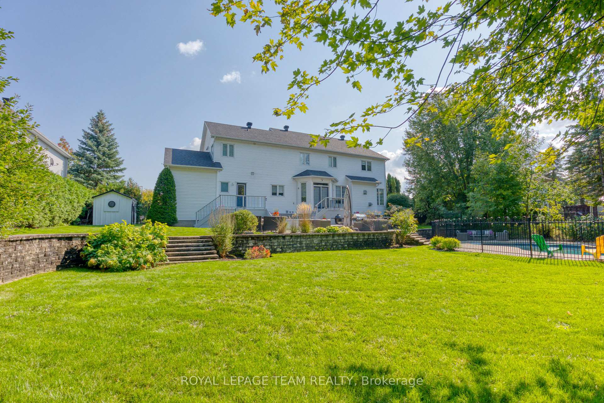 Photo 42 of 28 Cypress Gardens, Ottawa, Stittsville (South) — HOMEH