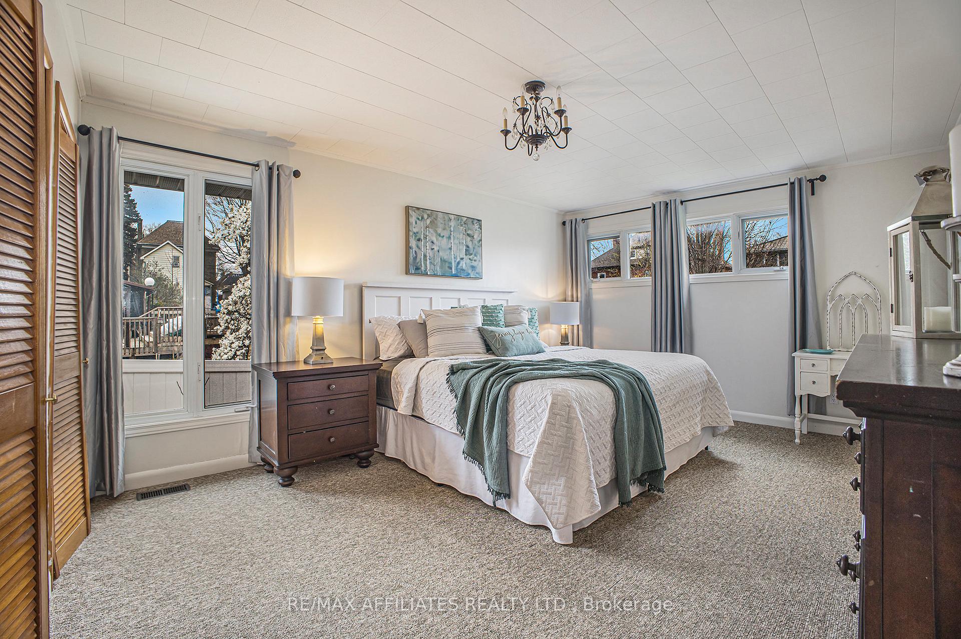 Photo 17 of 49 Gladstone Avenue, Smiths Falls — HOMEH