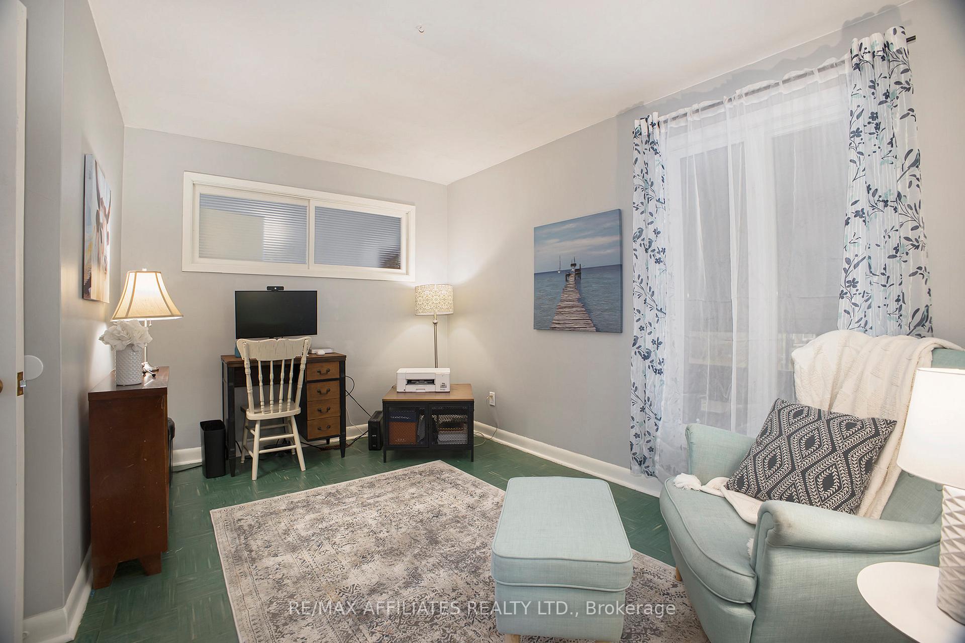 Photo 6 of 49 Gladstone Avenue, Smiths Falls — HOMEH
