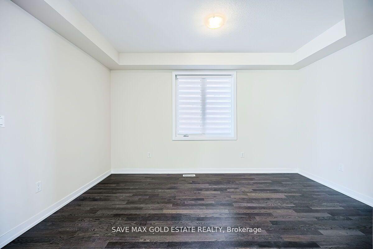 Photo 4 of 99 Lilac Circle, Haldimand — HOMEH