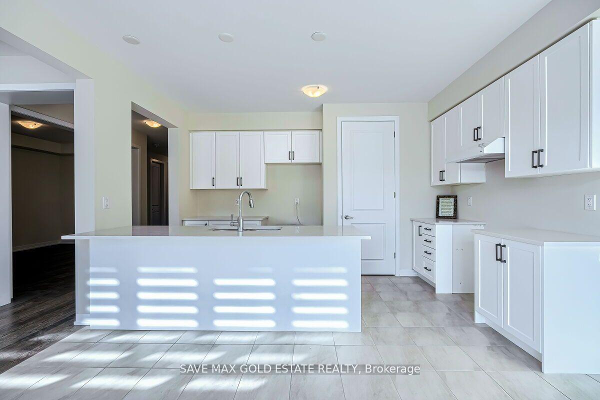 Photo 20 of 99 Lilac Circle, Haldimand — HOMEH