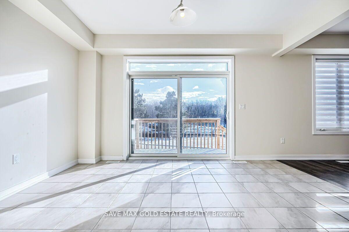 Photo 14 of 99 Lilac Circle, Haldimand — HOMEH