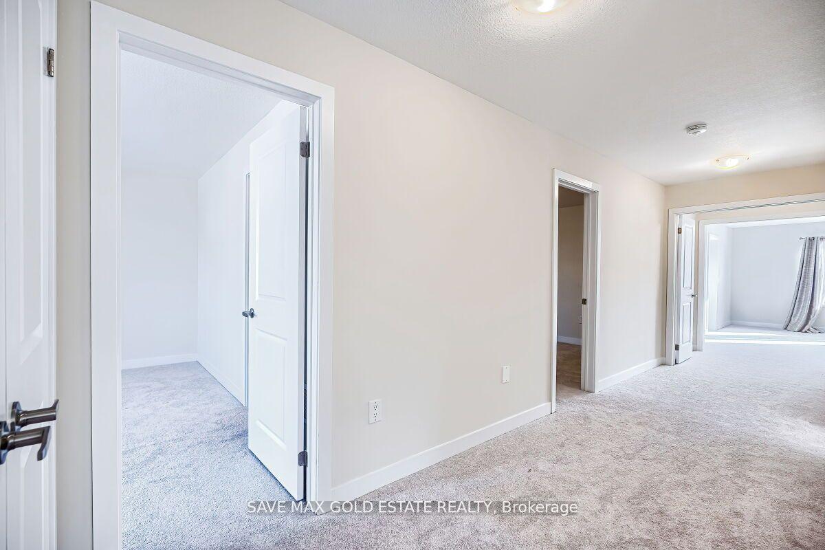 Photo 15 of 99 Lilac Circle, Haldimand — HOMEH