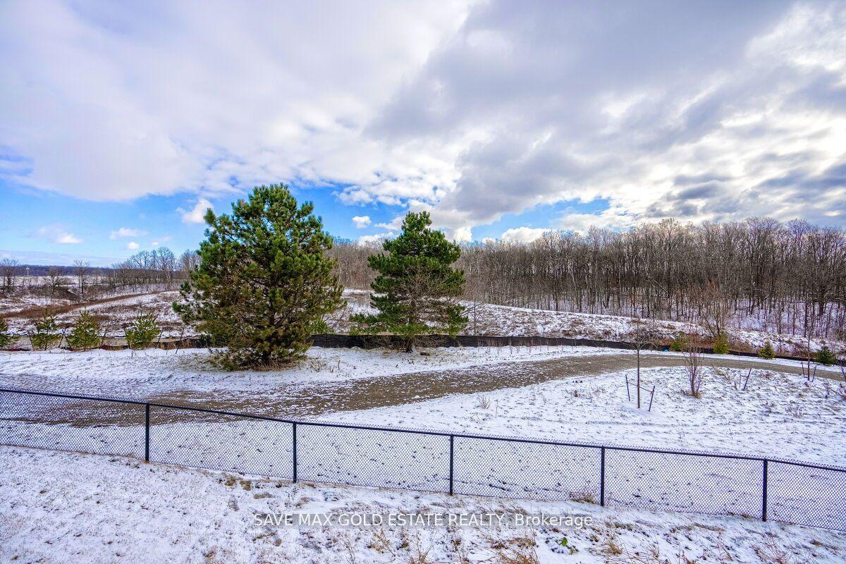 Photo 21 of 99 Lilac Circle, Haldimand — HOMEH