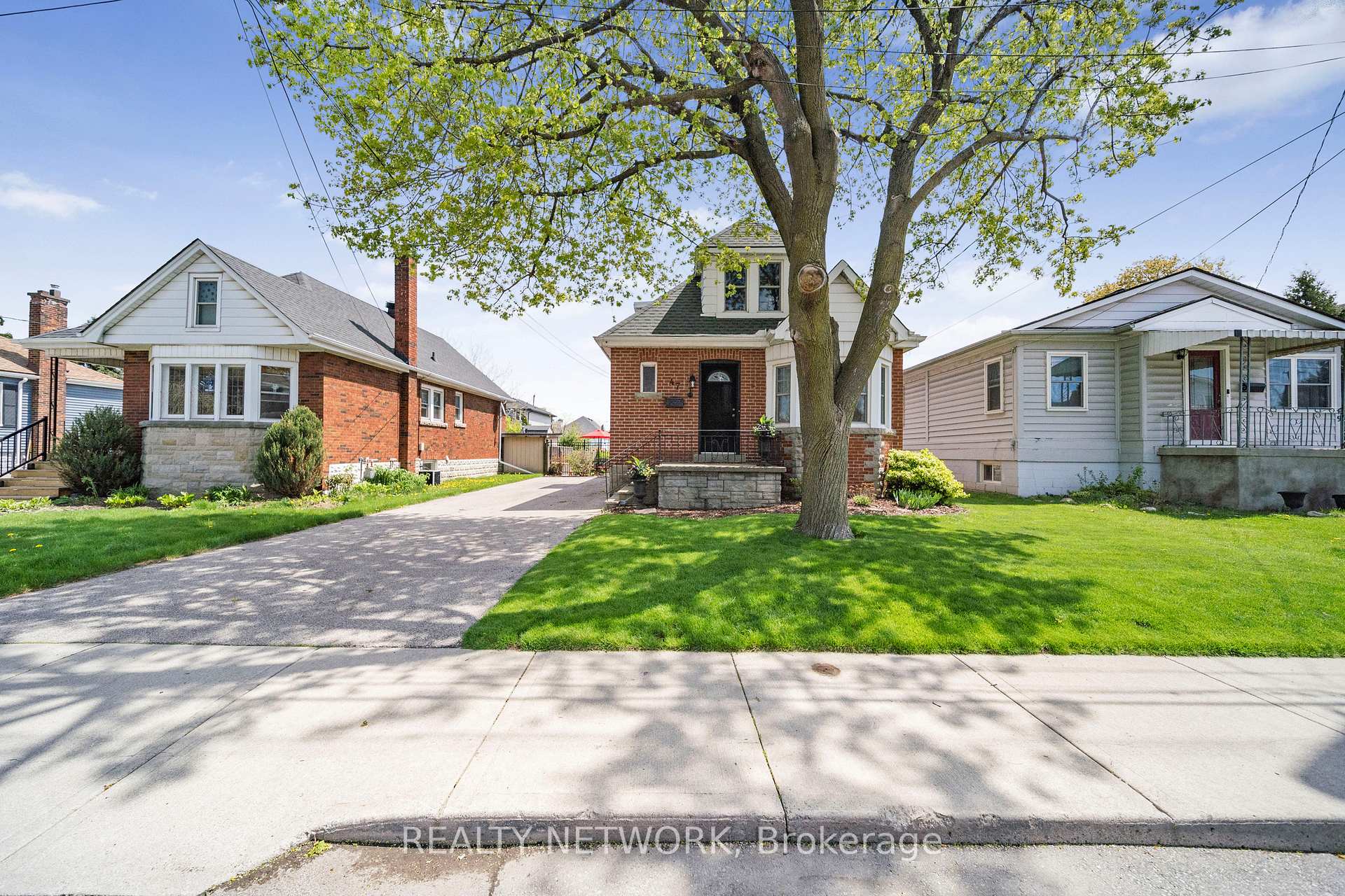 Photo 17 of 47 East 15th Street, Hamilton, Inch Park — HOMEH