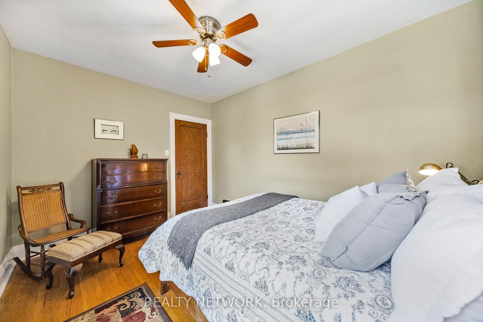 Photo 14 of 47 East 15th Street, Hamilton, Inch Park — HOMEH