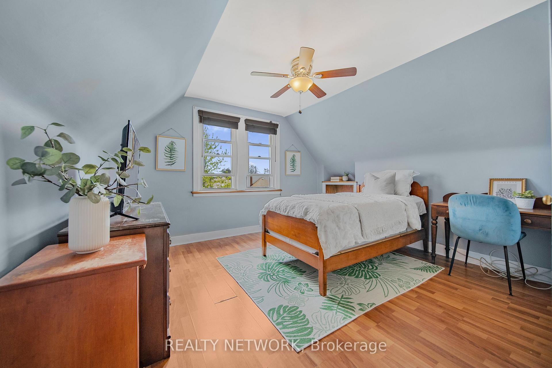 Photo 24 of 47 East 15th Street, Hamilton, Inch Park — HOMEH