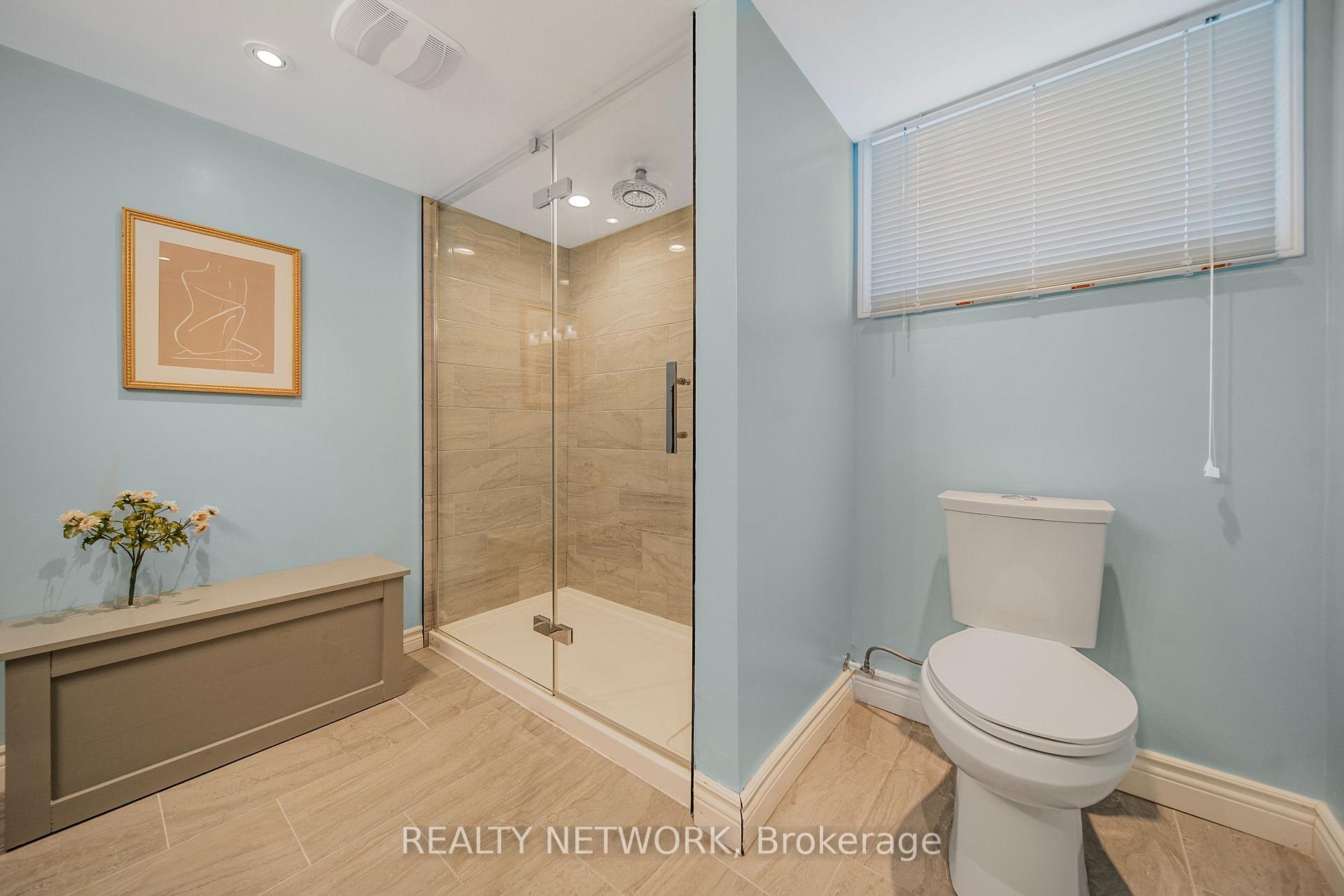 Photo 25 of 47 East 15th Street, Hamilton, Inch Park — HOMEH