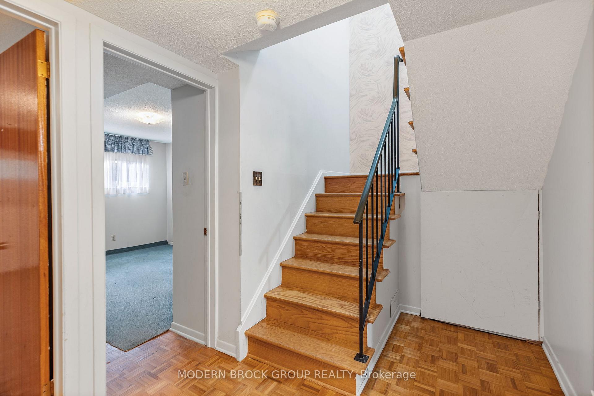 Photo 19 of 1896 Elmridge Drive, Ottawa, Beacon Hill South — HOMEH