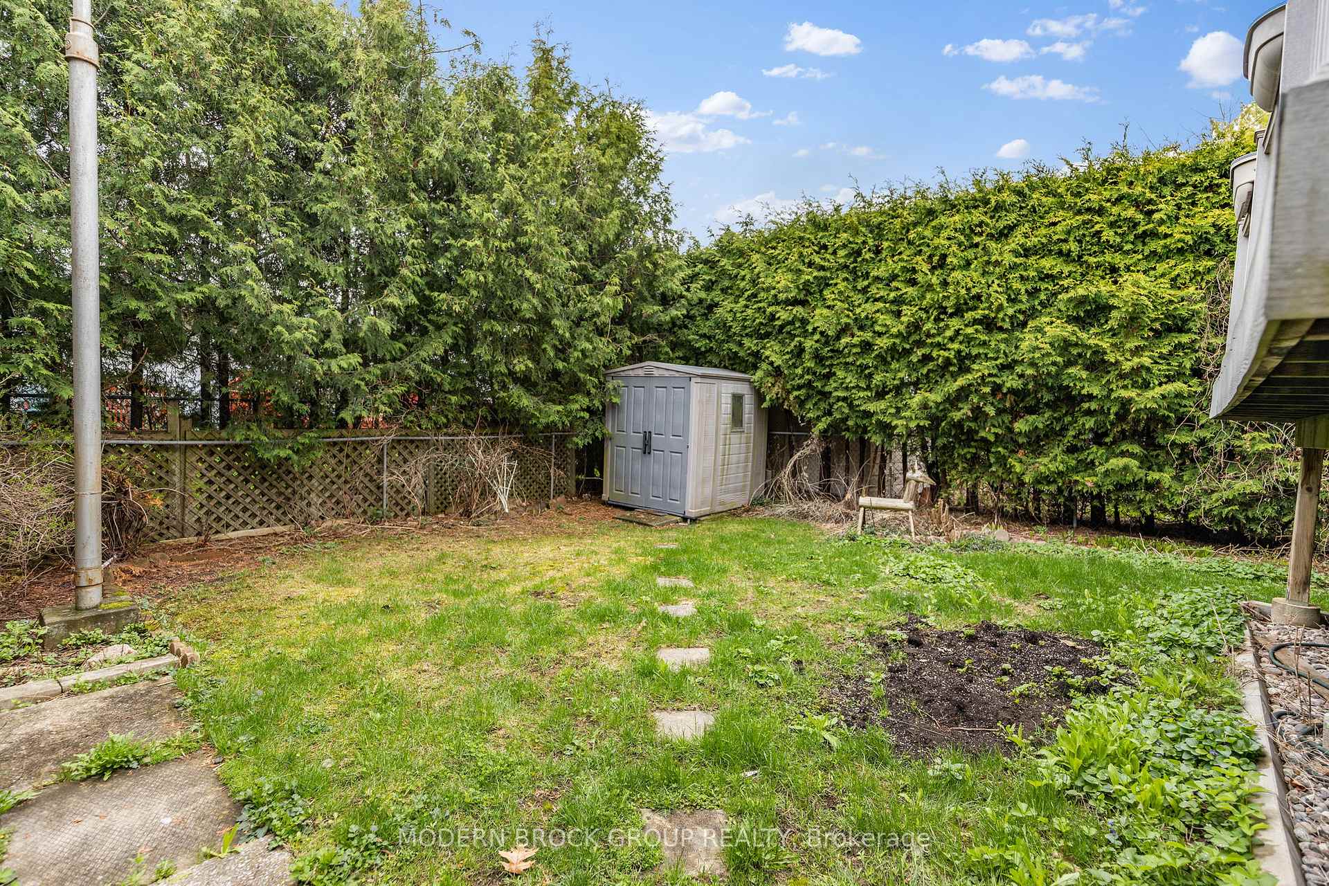 Photo 33 of 1896 Elmridge Drive, Ottawa, Beacon Hill South — HOMEH