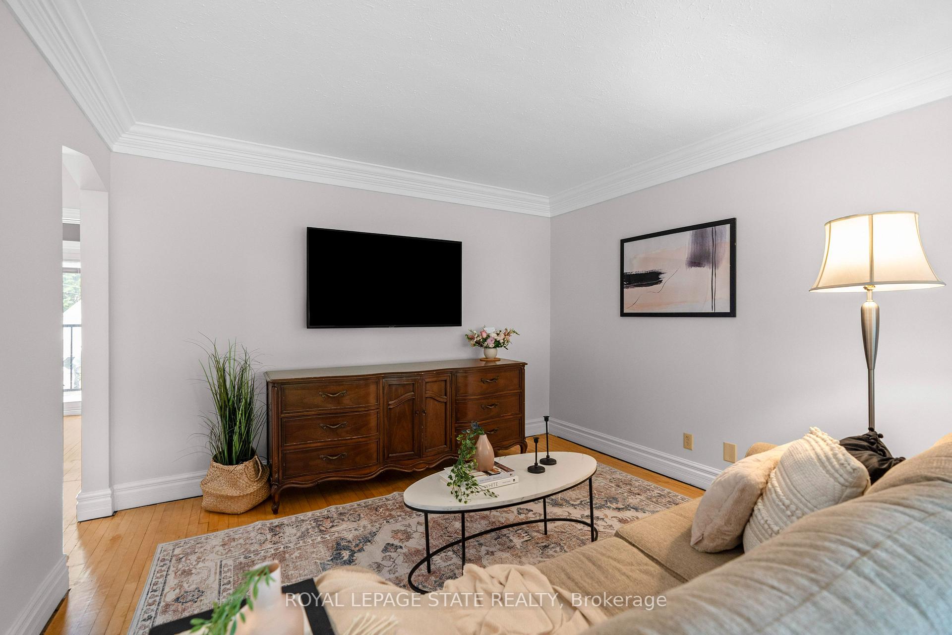 Photo 16 of 46 East 38th Street, Hamilton, Raleigh — HOMEH