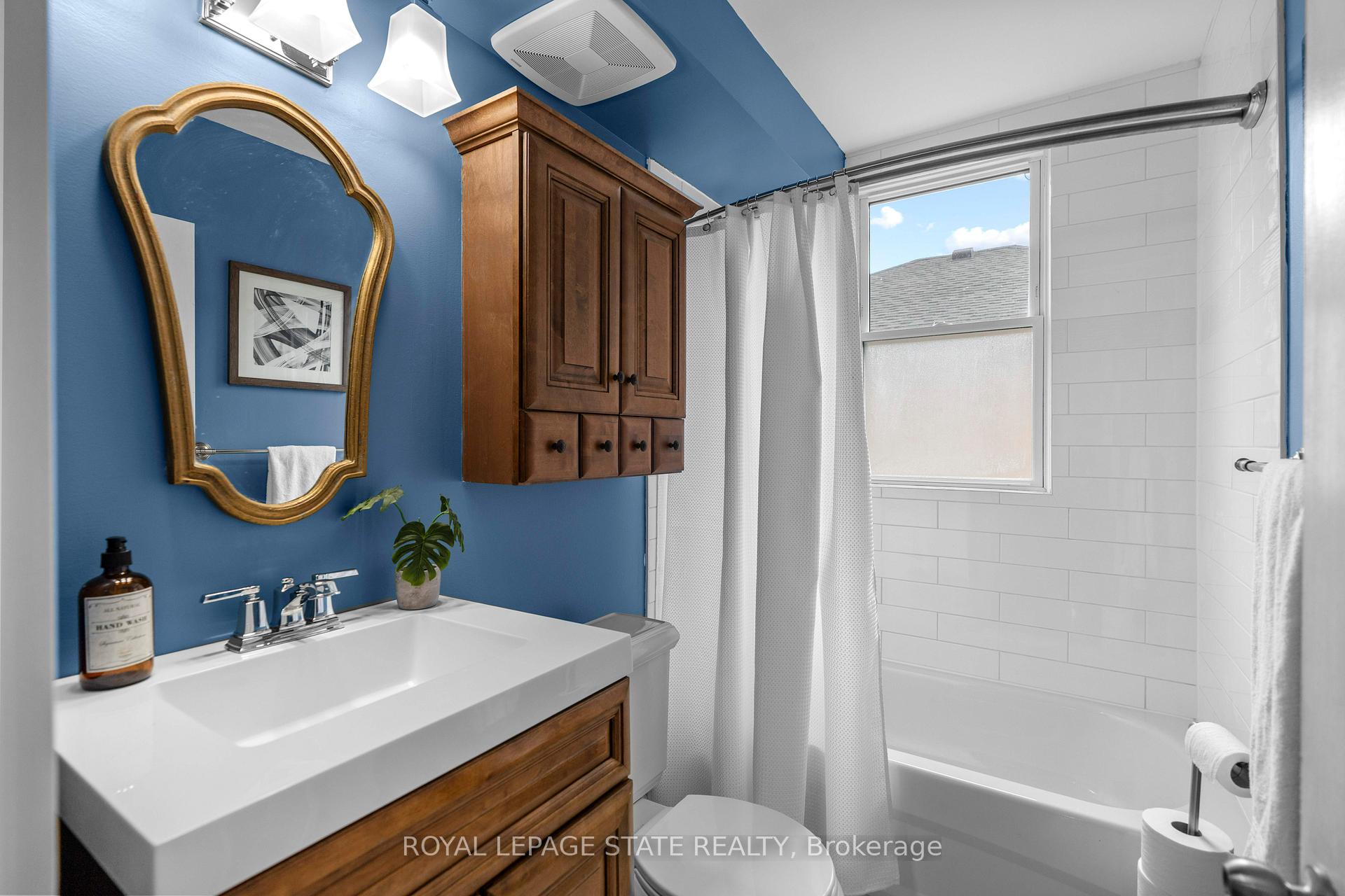 Photo 17 of 46 East 38th Street, Hamilton, Raleigh — HOMEH