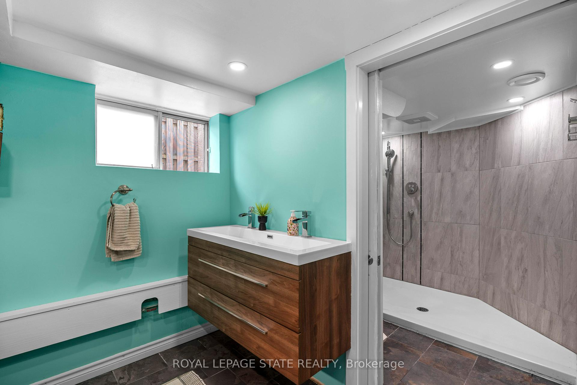 Photo 21 of 46 East 38th Street, Hamilton, Raleigh — HOMEH