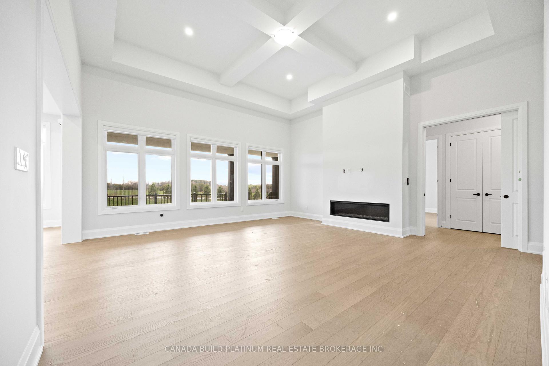 Photo 3 of 82 William Crisp Drive, Caledon, Alton — HOMEH