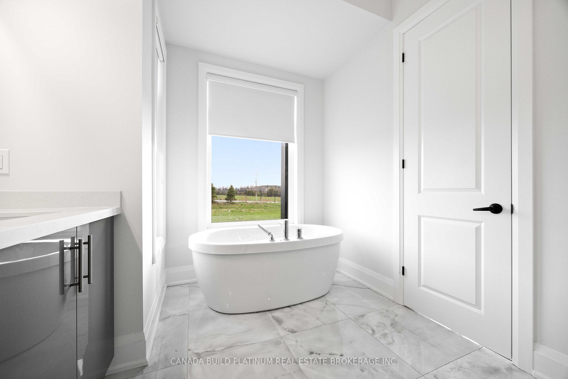 Photo 13 of 82 William Crisp Drive, Caledon, Alton — HOMEH