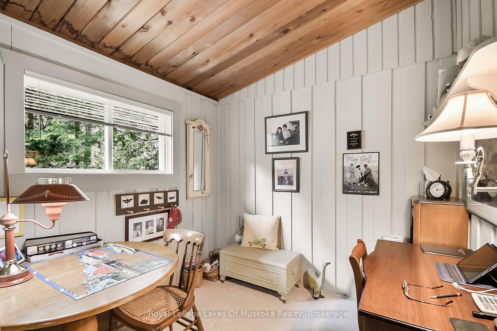 Photo 14 of 9 Summer Lane, Bracebridge, Draper — HOMEH