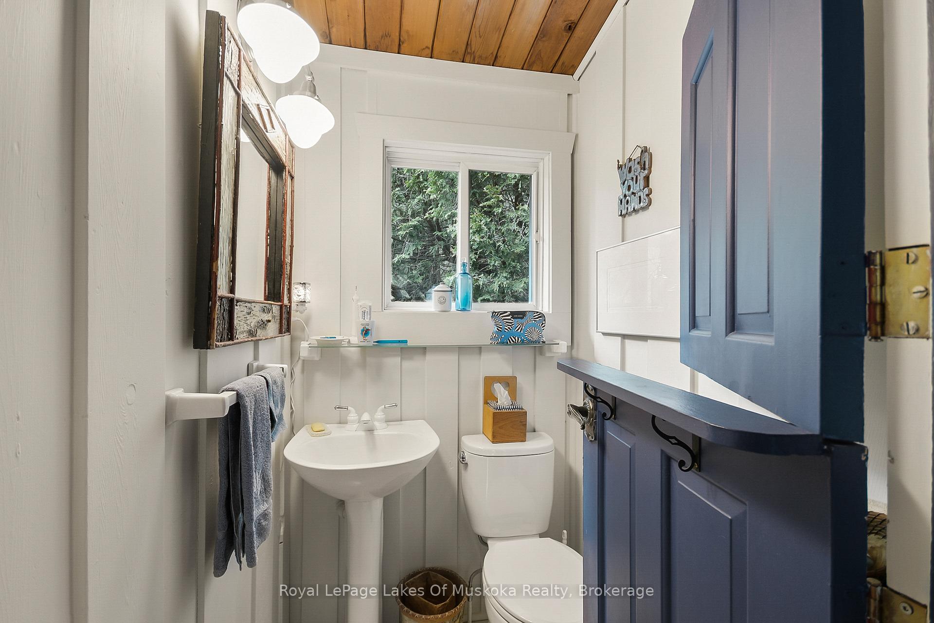 Photo 4 of 9 Summer Lane, Bracebridge, Draper — HOMEH