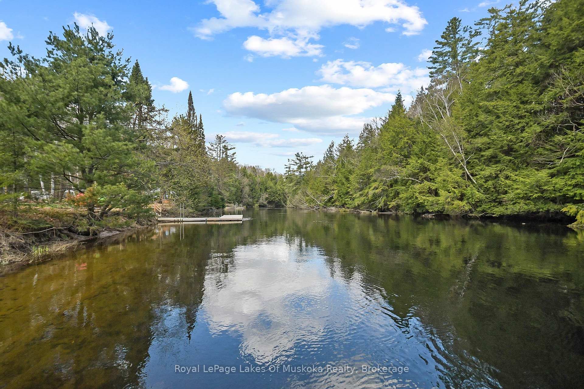 Photo 36 of 9 Summer Lane, Bracebridge, Draper — HOMEH