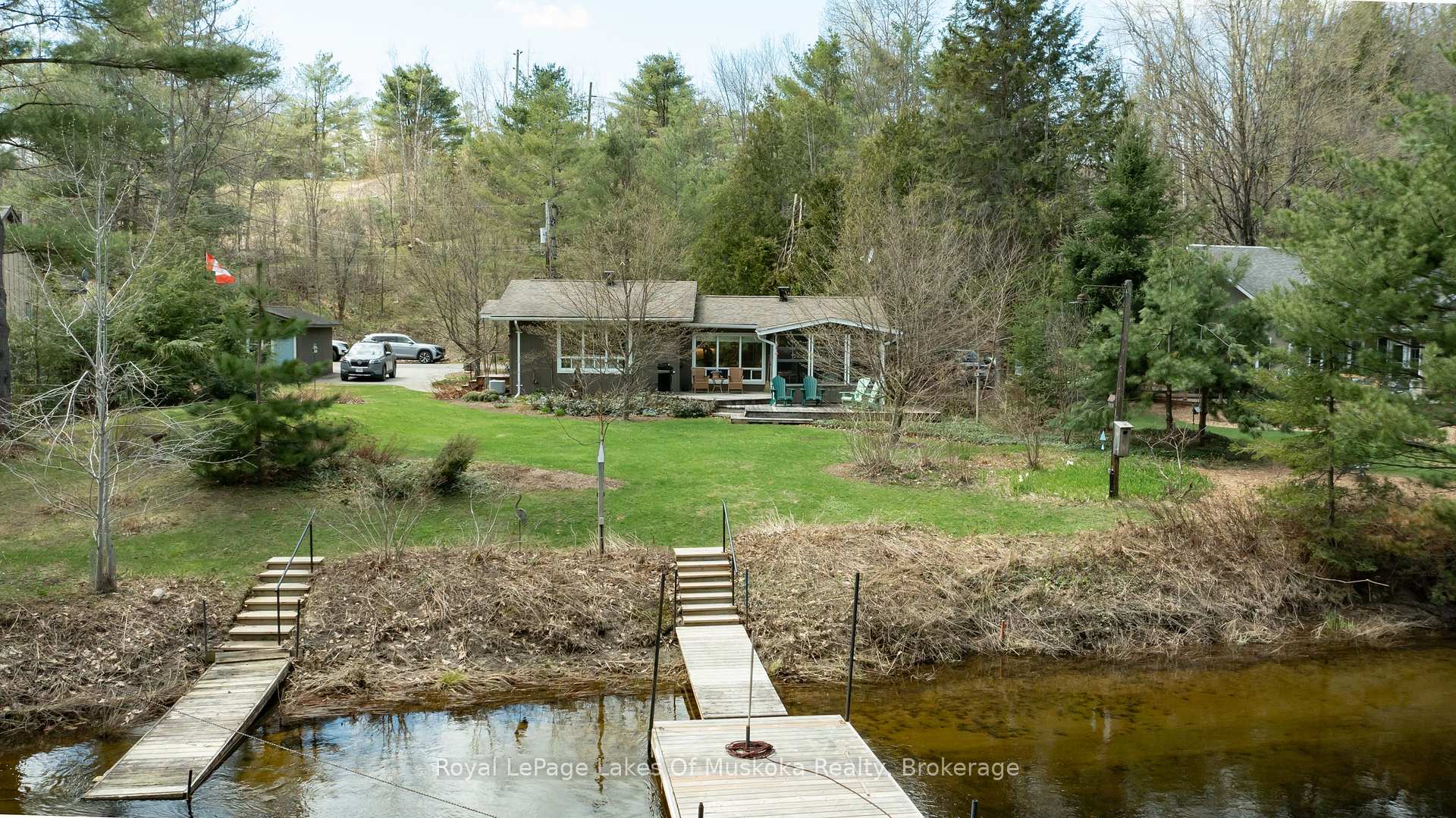 Photo 35 of 9 Summer Lane, Bracebridge, Draper — HOMEH