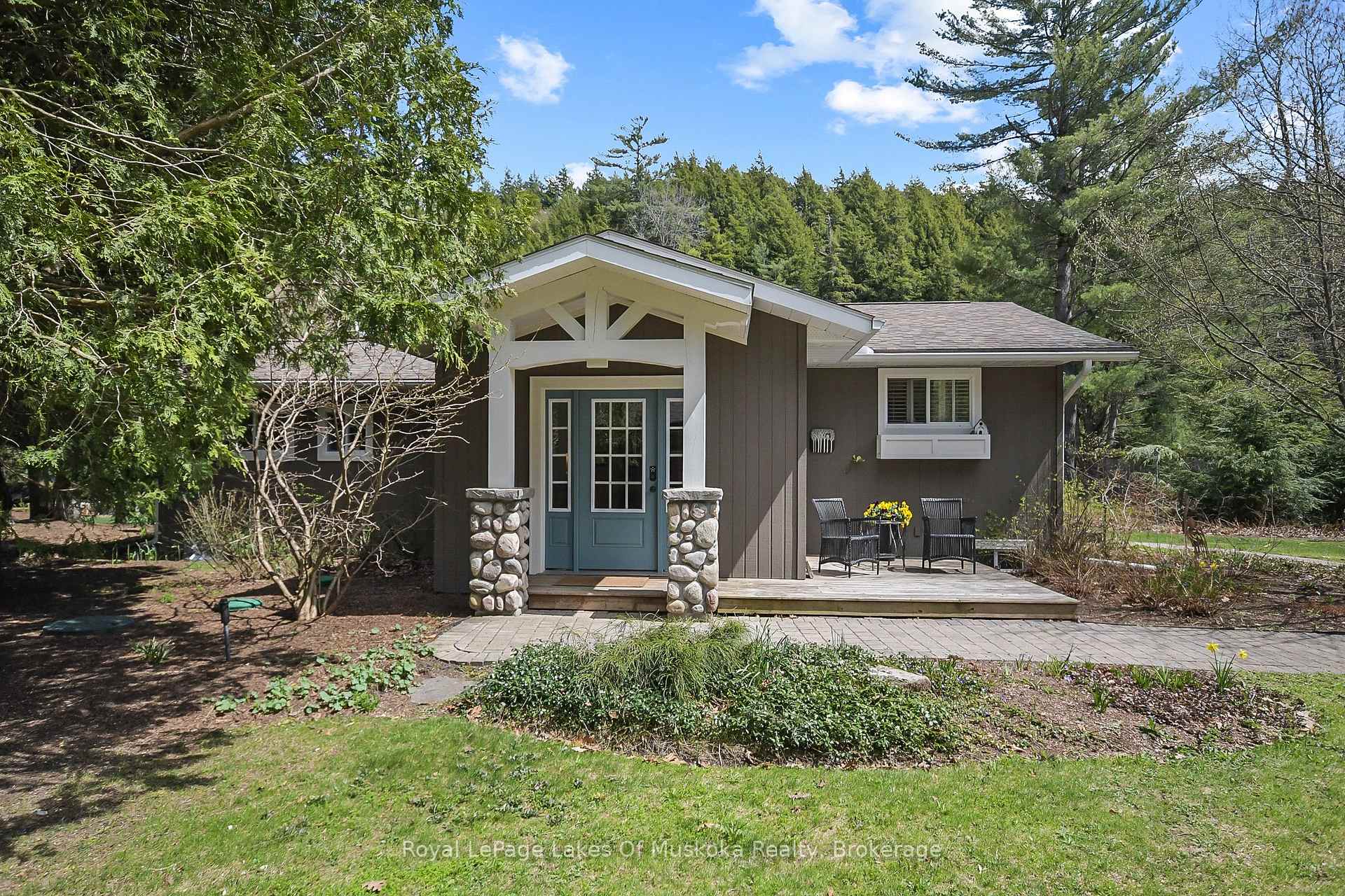 Photo 42 of 9 Summer Lane, Bracebridge, Draper — HOMEH