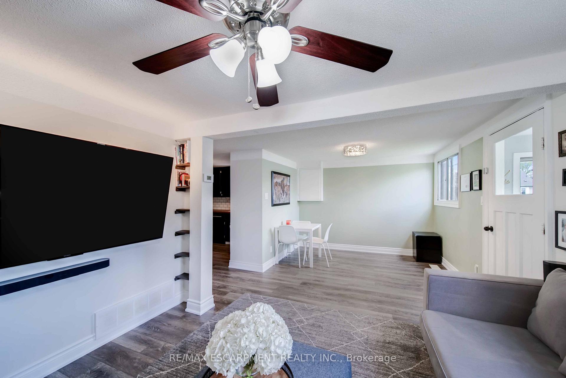 Photo 24 of 78 Lincoln Avenue, St. Catharines, Oakdale — HOMEH