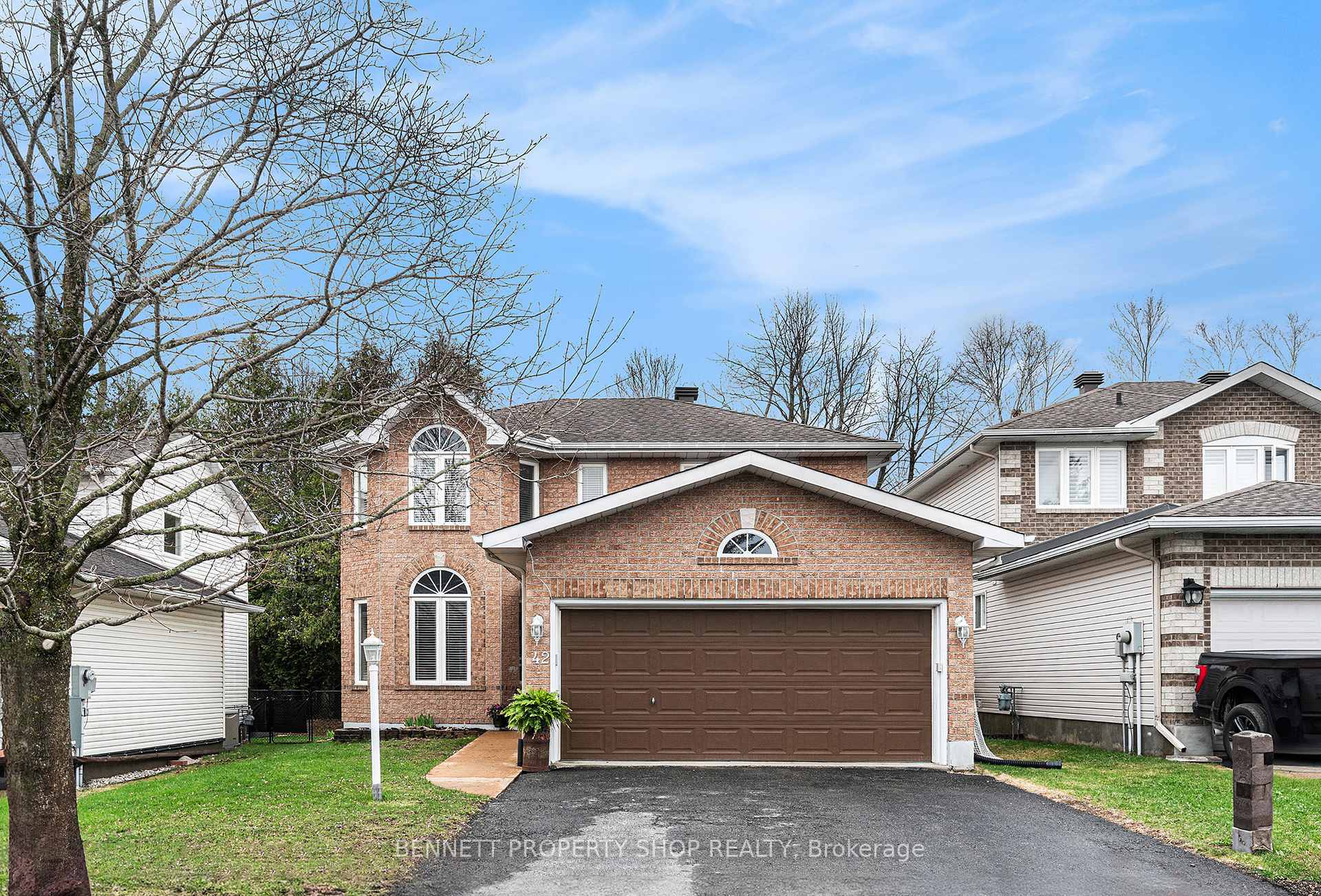 Photo 1 of 42 Steggall Crescent, Ottawa, Stittsville (Central) — HOMEH