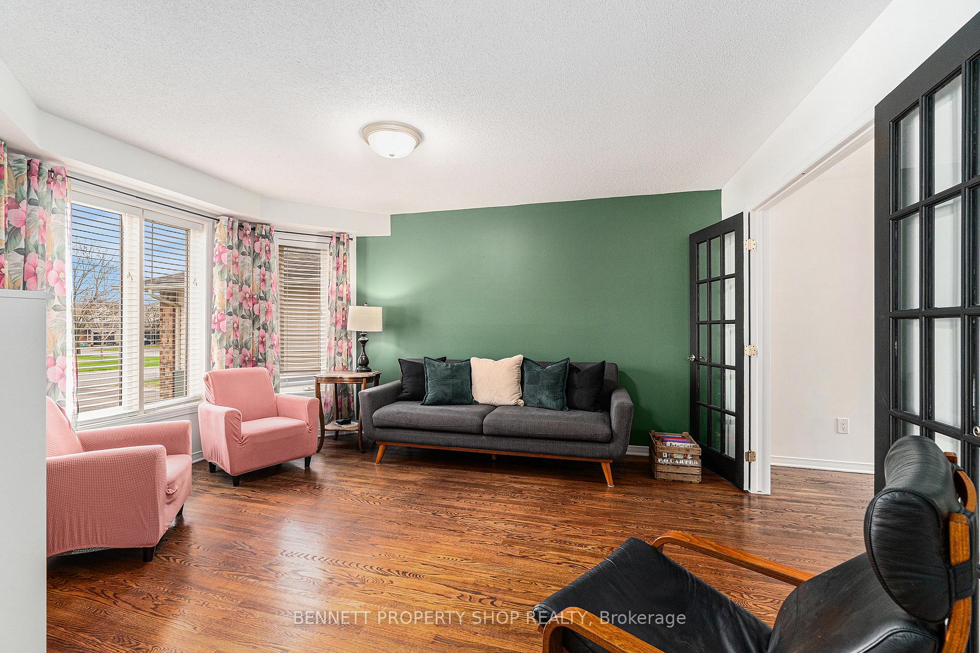 Photo 8 of 42 Steggall Crescent, Ottawa, Stittsville (Central) — HOMEH